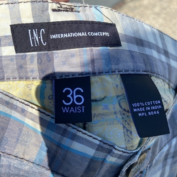 Men’s shots. 2 pairs IZOD 1 Pair INC size 36 - Picture 11 of 11